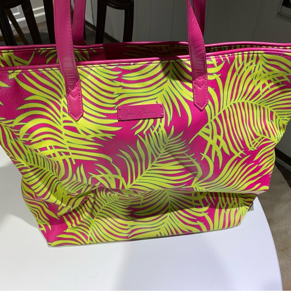 Vera Bradley tote
